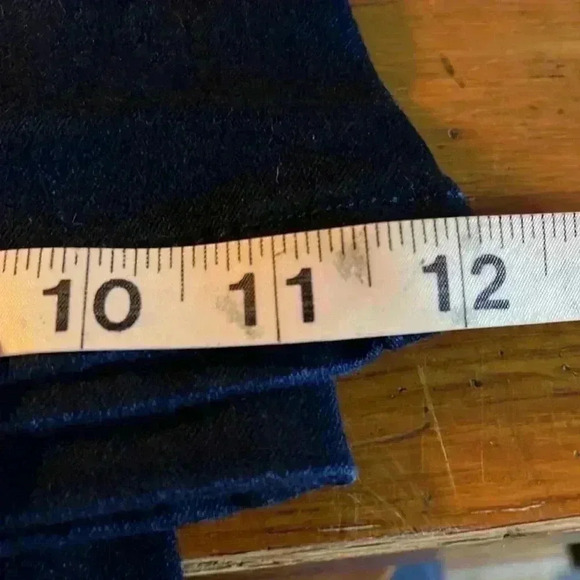 Fade to Blue Women’s Flare Jeans Dark Wash 6 Pockets  Button/Fly Front Trendy - Picture 10 of 11